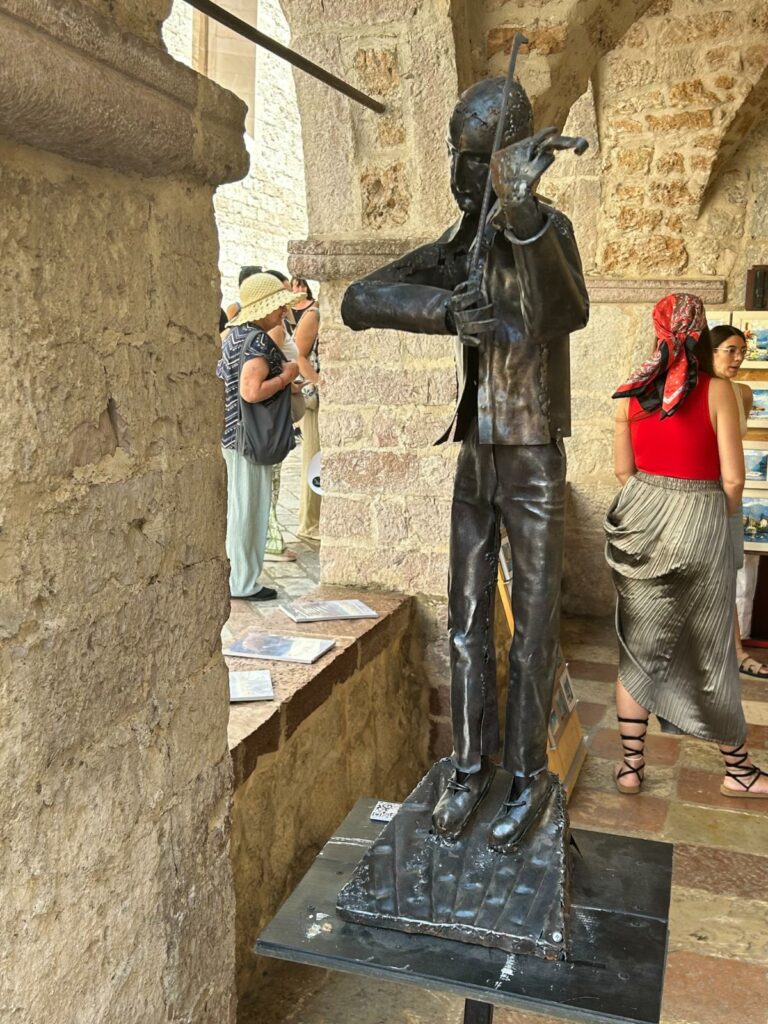 7